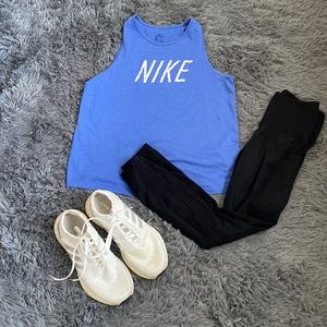 Nike tank blue size Medium💙